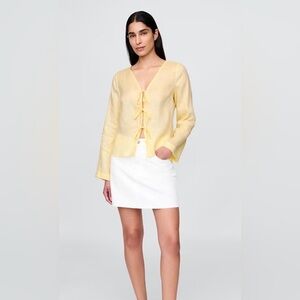 NWT Gap Women’s 100% Linen Tie-Front Shirt in Maize Yellow
